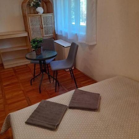 Zoeld Sziget Apartmanlakas エゲル エクステリア 写真