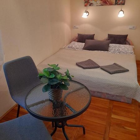 Zoeld Sziget Apartmanlakas エゲル エクステリア 写真