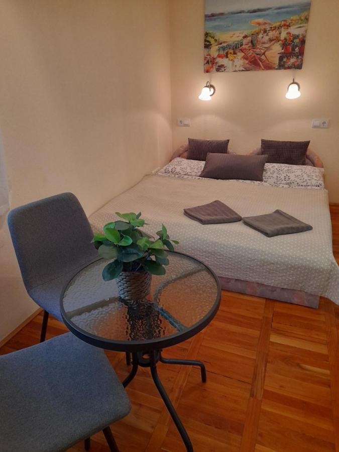 Zoeld Sziget Apartmanlakas エゲル エクステリア 写真